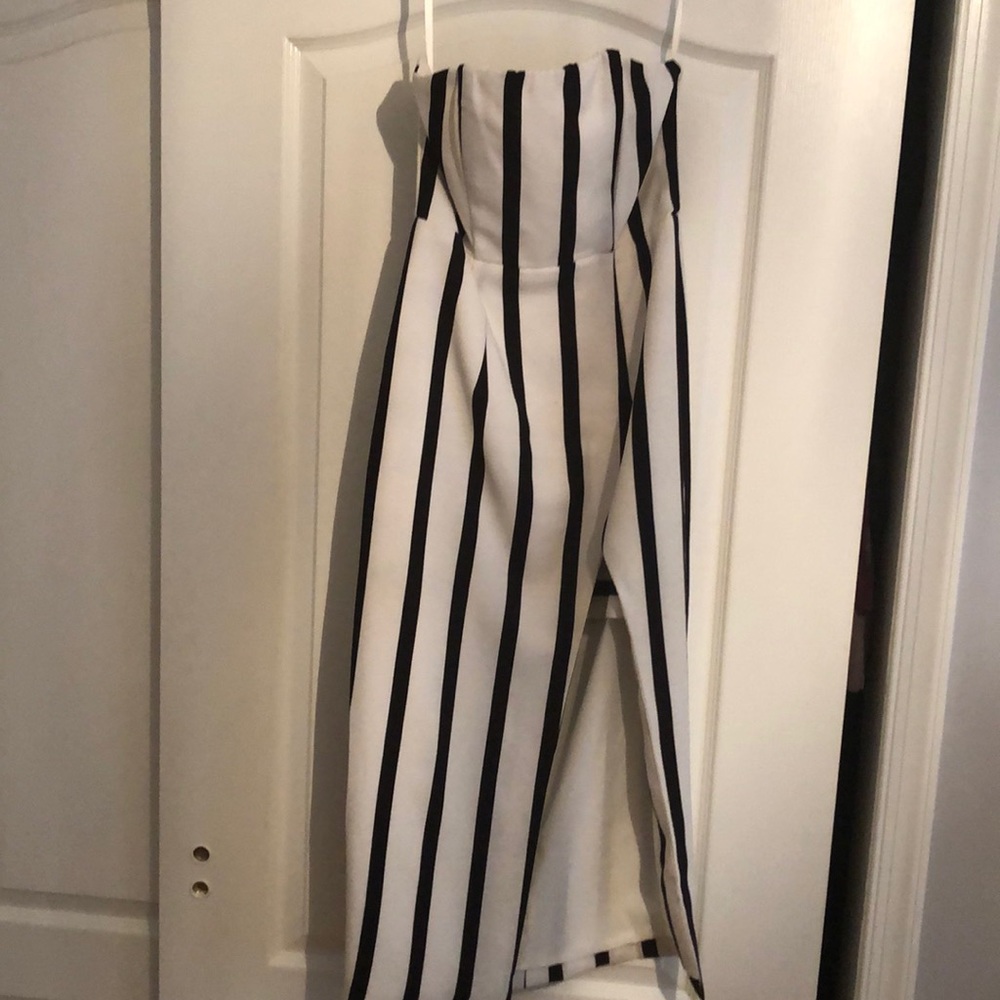 Strapless black and white dress